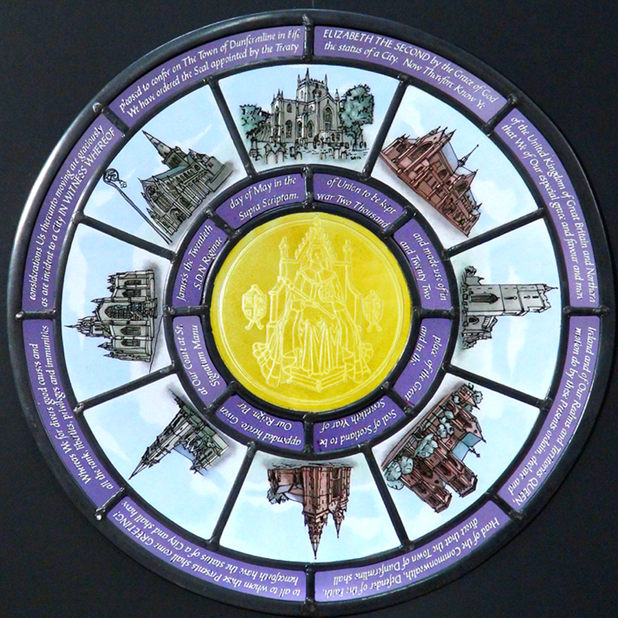 Dunfermline Abbey Triptych - Queen Elizabeth II panel