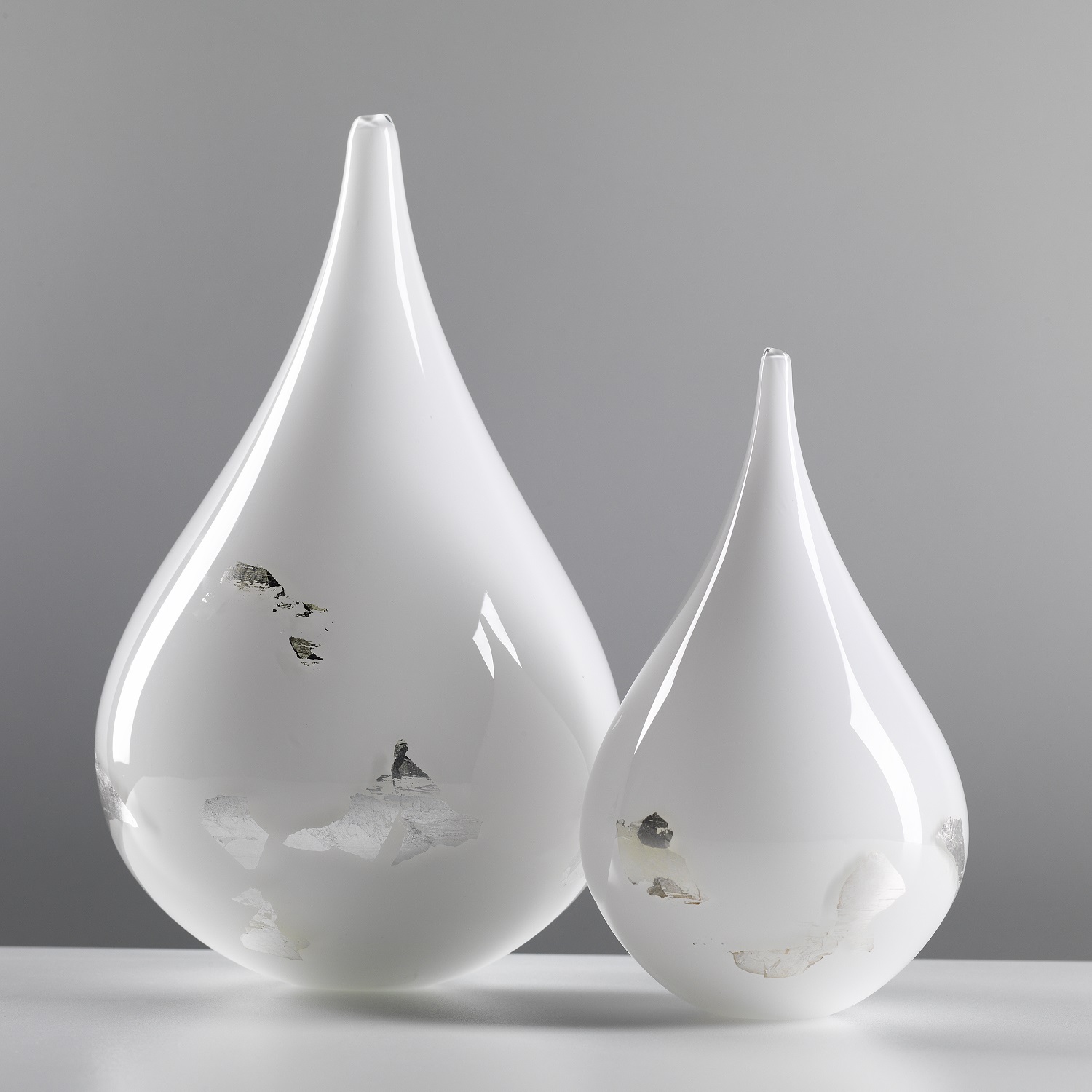 White and silver Dew Drop