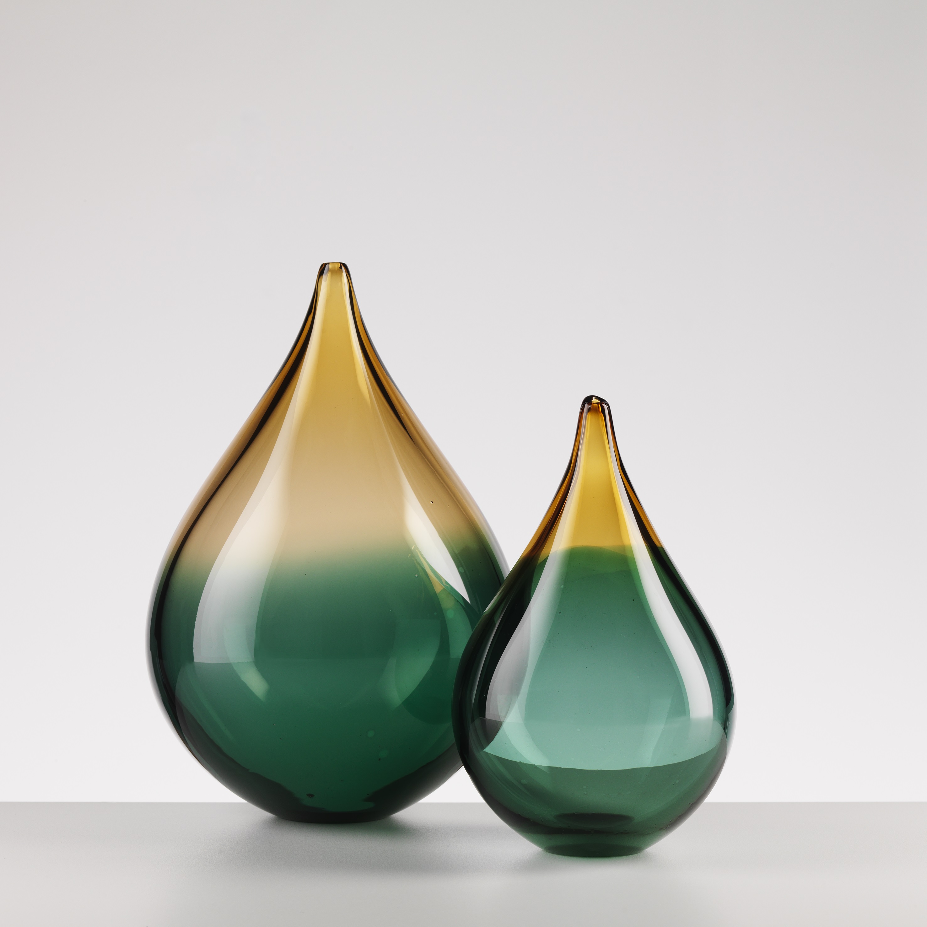 Two-tone Dew Drop