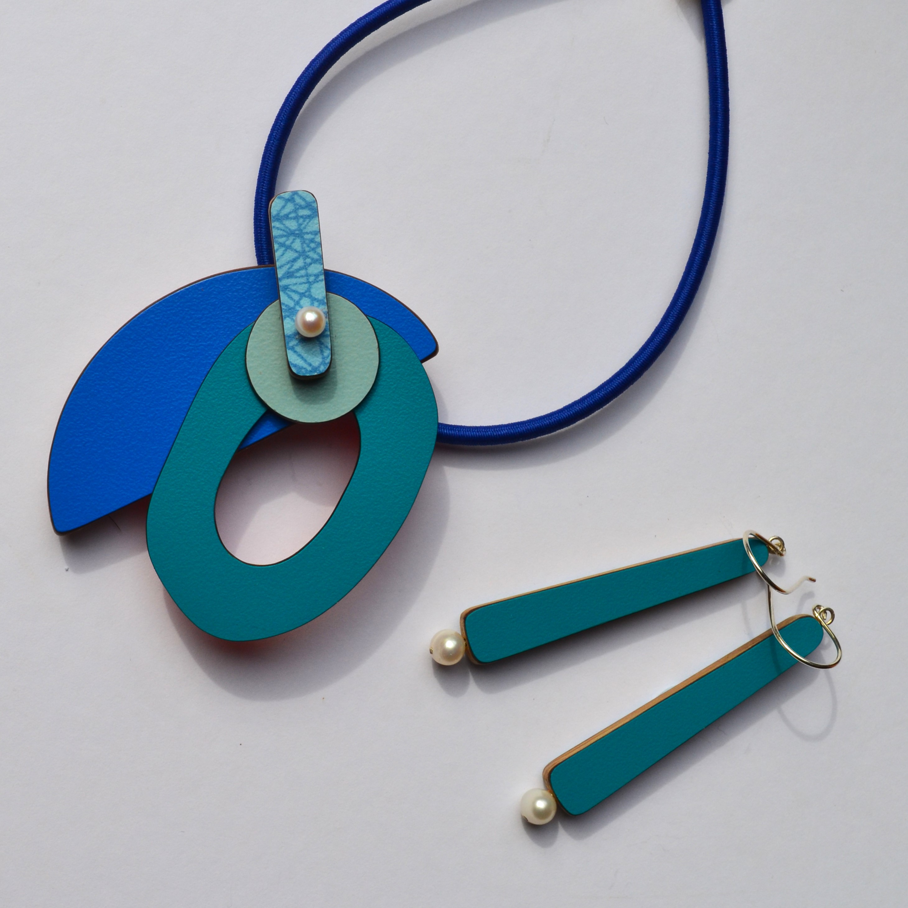 Pivot Necklace / Earrings